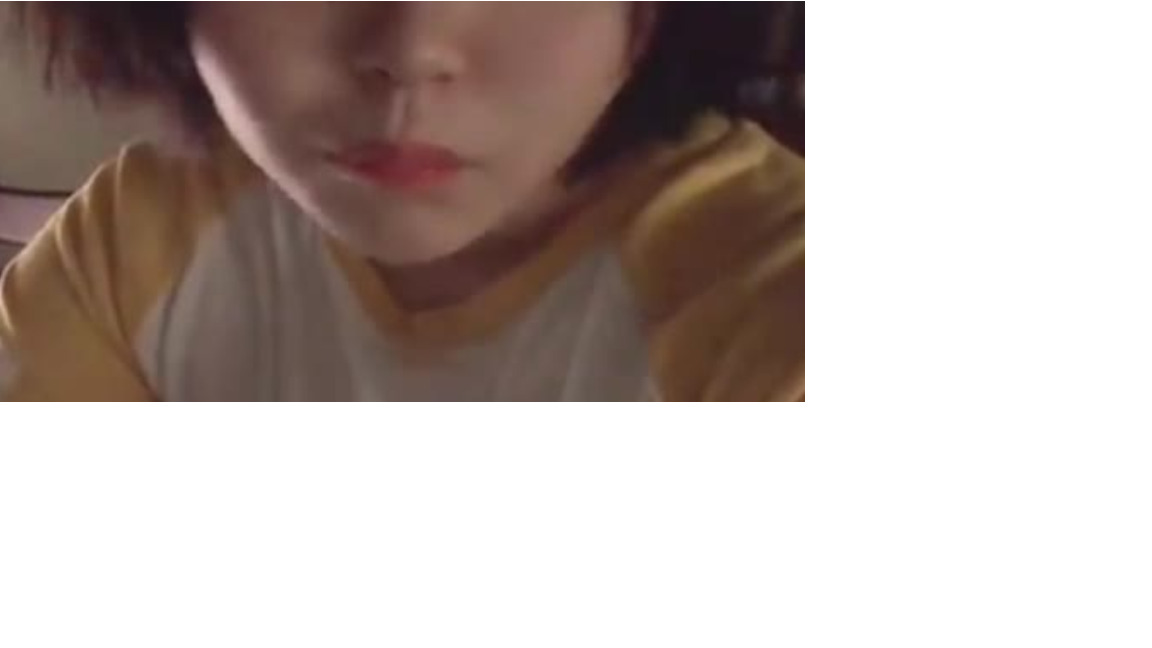 http://jp-idol.com/PIC/ess121.jpg
